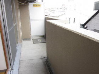 【バルコニー】