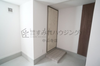 【玄関】