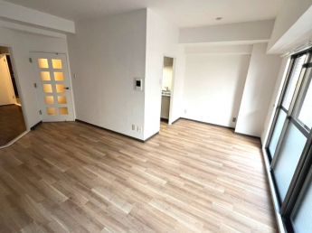 【居間・リビング】