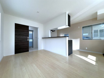 【居間・リビング】