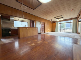 【居間・リビング】