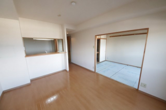 【居間・リビング】