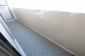 【バルコニー】