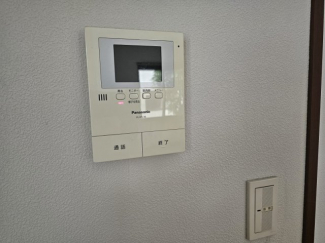 モニター付きインターホンで安心