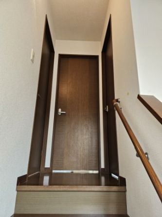 2階の階段ホールです