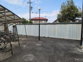 各お部屋に物置が付いています♪