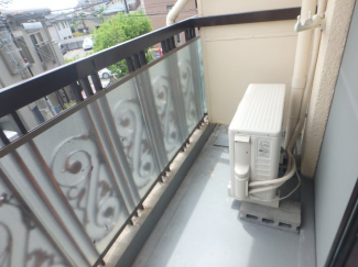 陽当たり良好なバルコニーです