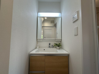 【独立洗面台】