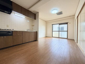 【居間・リビング】