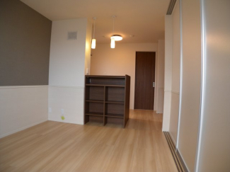 【居間・リビング】