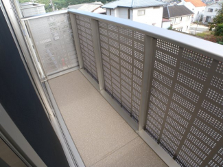【バルコニー】