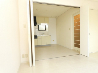 【居間・リビング】