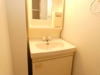 【洗面所】