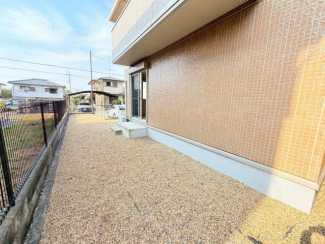 【バルコニー】