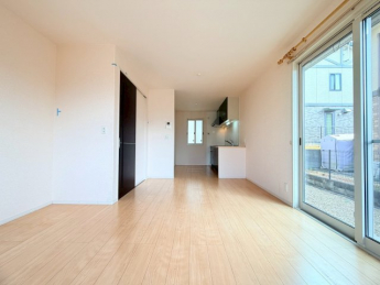 【居間・リビング】