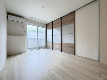 【居間・リビング】