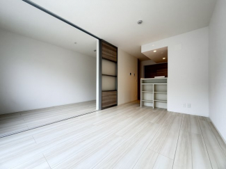 【居間・リビング】