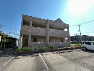 外観写真（昼）