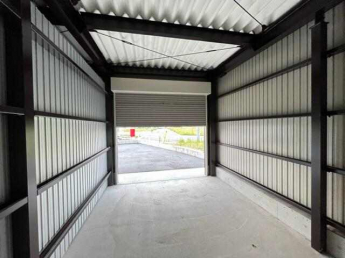 愛知川ニュータウンガレージの画像