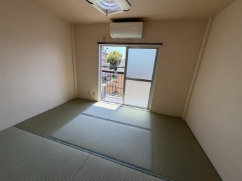 雅喜マンションの画像