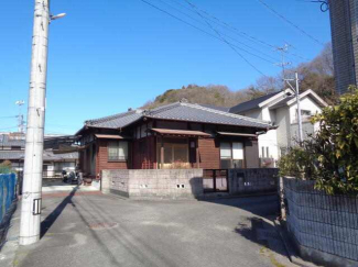 伊予郡砥部町千足の中古一戸建ての画像