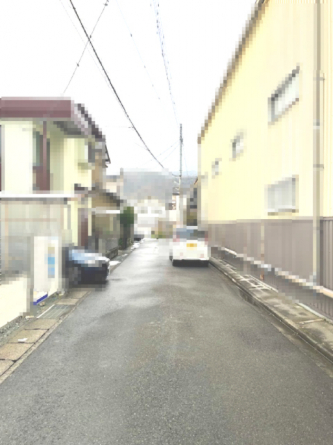 【前面道路含む現地写真】