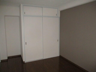 ６．５帖洋室収納