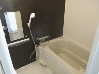 ２０２４年浴室ユニット入れ替え済み