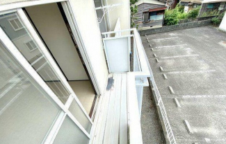 【バルコニー】