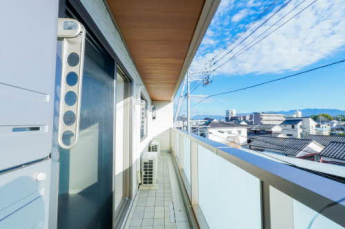 【バルコニー】