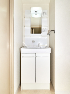 洗髪洗面化粧台