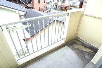 【バルコニー】