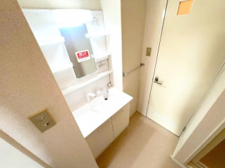 【洗面所】
