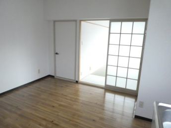 【居間・リビング】