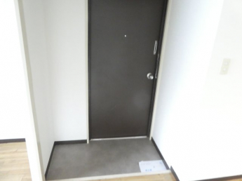 【玄関】