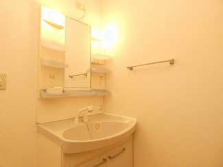 【洗面所】
