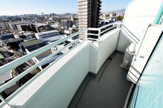 【バルコニー】