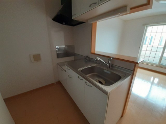 キッチンでお料理をお楽しみください