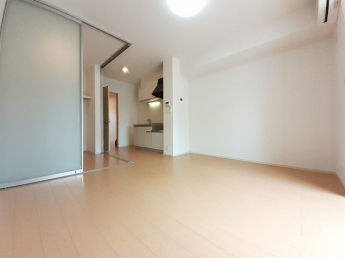 こちらの居間で趣味の時間をお楽しみください