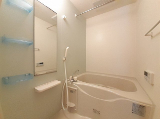 日々の疲れを癒すお風呂付です