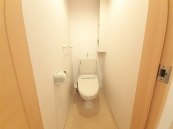 落ち着いたトイレです
