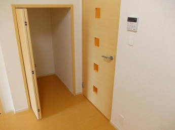 中はこのようになっています