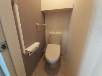 シンプルで使いやすいトイレです