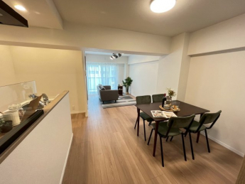 シティー逆瀬川の画像