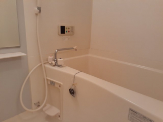 日々の疲れを癒すお風呂付です