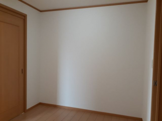 こちらのリビングで趣味の時間をお楽しみください