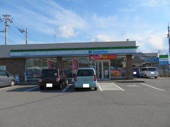 ファミリーマート今治大新田店まで263m