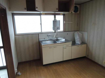 松柏貸家の画像