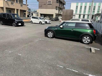松山市北井門２丁目の駐車場の画像