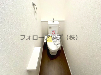シンプルで使いやすいトイレです